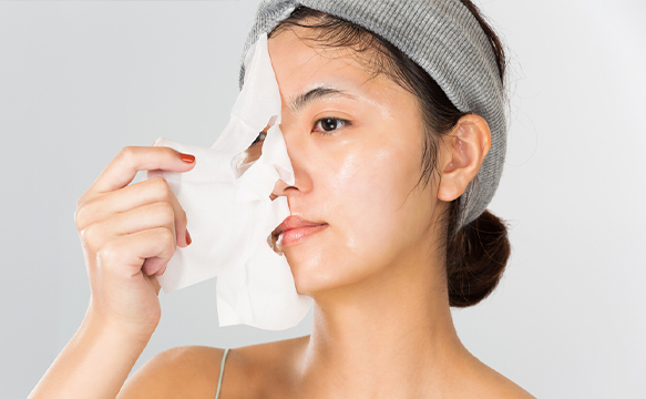 フェイスパックでスキンケアを格上げ！目的・肌悩み別に選ぶ種類と使い方