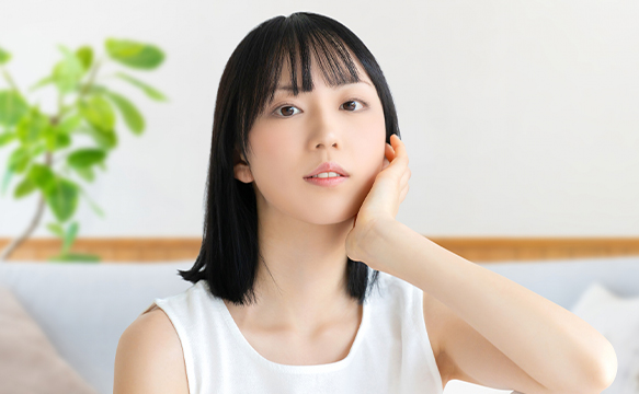 スキンケアも、毛穴カバーも、くずれなさも。セラミド※仕込みの美容液下地でうるおい上質肌をずっとキープ